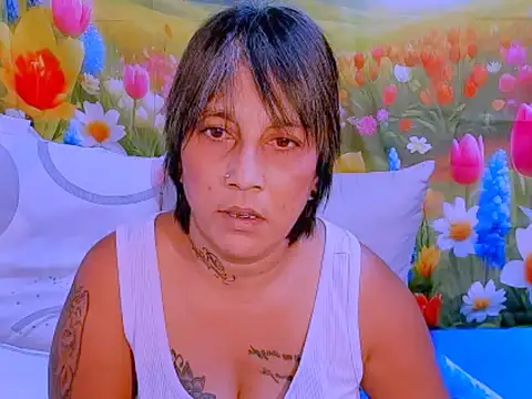 Snapshot of indianroxy chatting on 22, 10, 2025 indianroxy online show from 22, 10, 2025