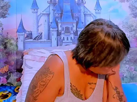 Snapshot of indianroxy chatting on 14, 9, 2025 indianroxy online show from 14, 9, 2025