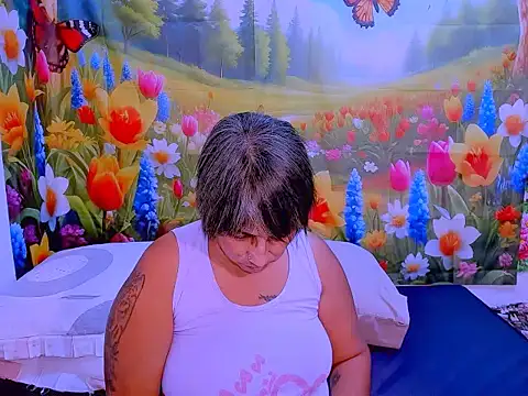 Snapshot of indianroxy chatting on 19, 10, 2025 indianroxy online show from 19, 10, 2025