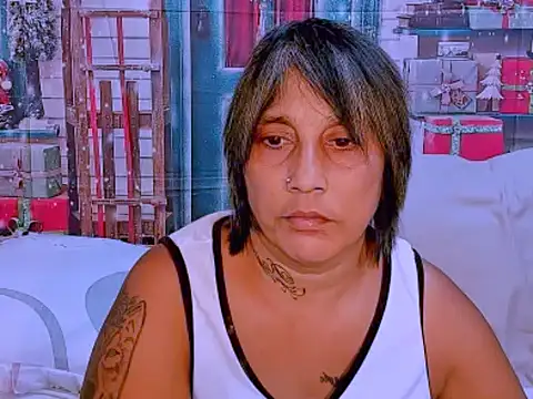 Snapshot of indianroxy chatting on 25, 11, 2025 indianroxy online show from 25, 11, 2025