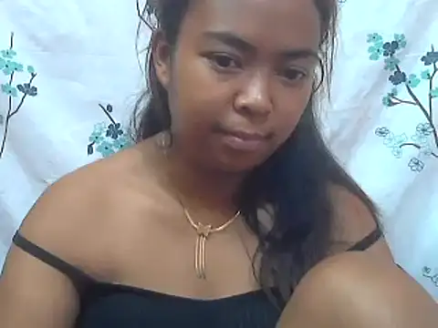 Snapshot of milkboobsgirl chatting on 20, 3, 2025 milkboobsgirl online show from 20, 3, 2025