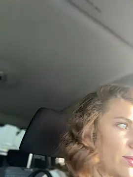 MariiD online show from 10, 9, 2025