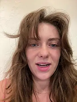 MariiD online show from 1, 3, 2025