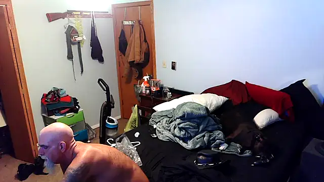 EdgarAlenPole online show from 3, 12, 2025