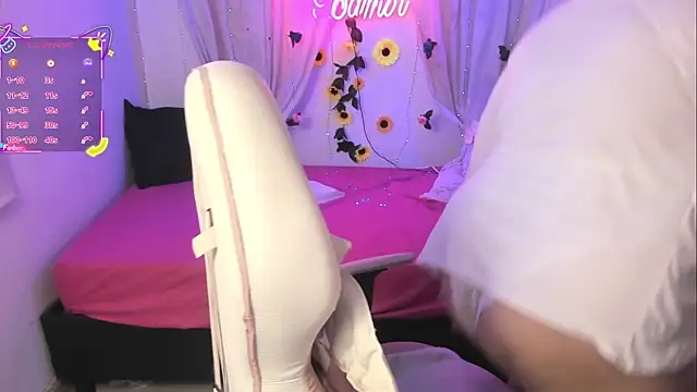 sweetbambi23 online show from 28, 4, 2026