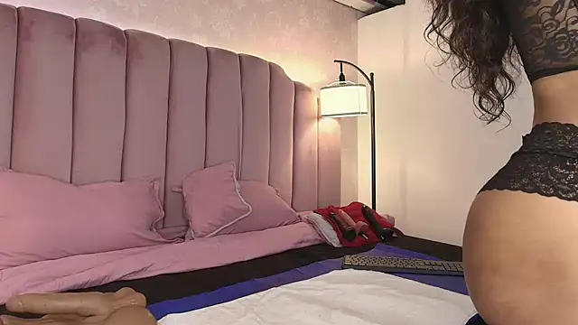 HallyBans online show from 15, 4, 2026