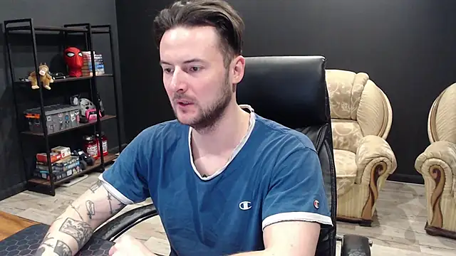 MihasikD online show from 4, 3, 2026