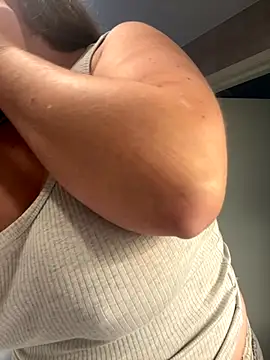 Snapshot of Anna_Alexa chatting on 1, 12, 2025 Anna Alexa online show from 1, 12, 2025