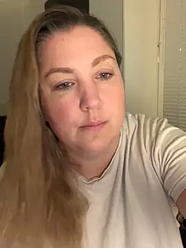 Snapshot of Anna_Alexa chatting on 19, 11, 2025 Anna Alexa online show from 19, 11, 2025