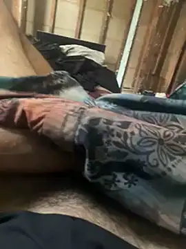 mikeylong online show from 14, 2, 2025