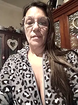 Snapshot of Melmamalhuda@xh chatting on 18, 2, 2026 Melmamalhudaxh online show from 18, 2, 2026