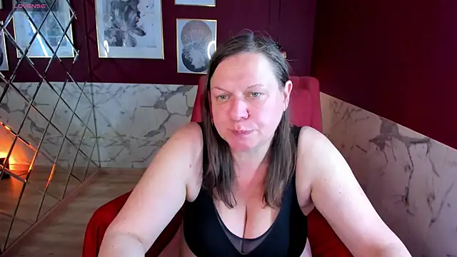 Snapshot of KellyPerfection chatting on 10, 6, 2026 KellyPerfection online show from 10, 6, 2026