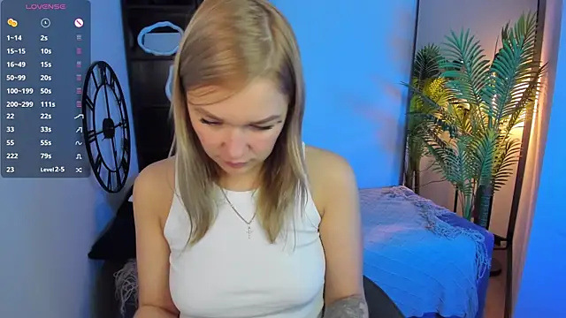 BellaDreamy online show from 14, 11, 2025