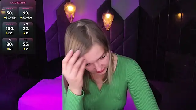 BellaDreamy online show from 11, 3, 2025