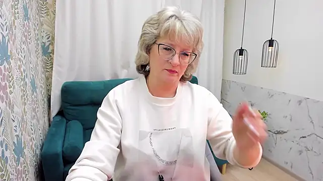 EvelynJoyful online show from 19, 3, 2026