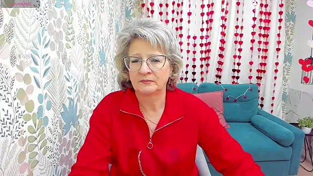 EvelynJoyful online show from 17, 2, 2025