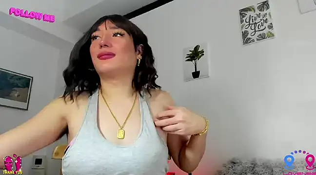 hottycrishina online show from 1, 3, 2025