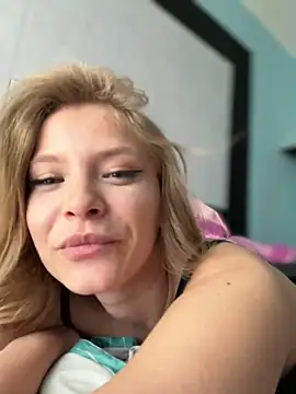 AnastasiaAniess online show from 13, 3, 2025