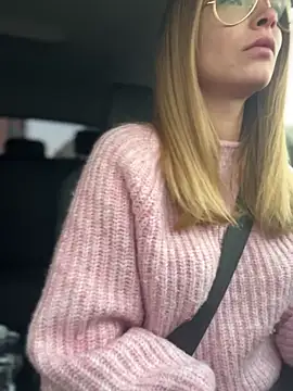 AnastasiaAniess online show from 6, 11, 2025