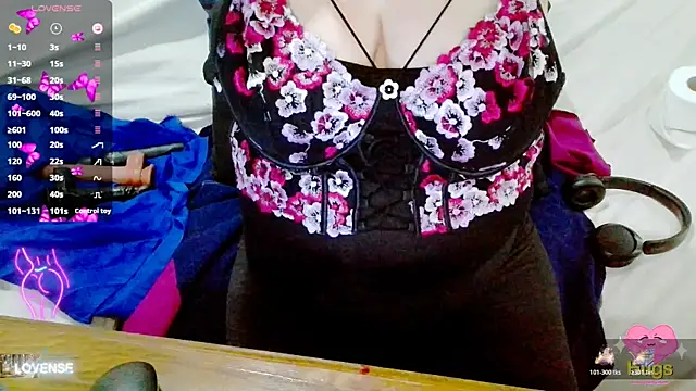 Snapshot of tatli_bela chatting on 8, 7, 2026 tatli bela online show from 8, 7, 2026