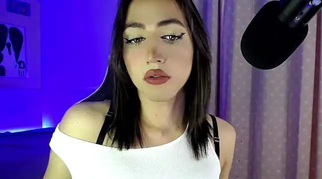 charlottesexxx online show from 27, 1, 2025