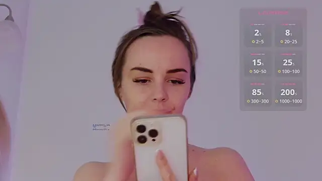 Snapshot of _DepecheMode_ chatting on 27, 9, 2025 DepecheMode online show from 27, 9, 2025