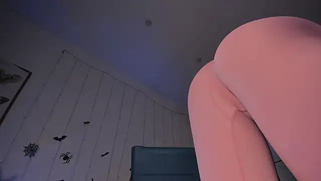 LilianKroft online show from 21, 10, 2025