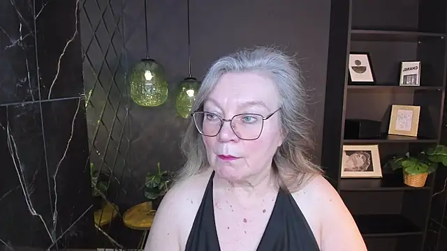 Snapshot of NataliMellow chatting on 10, 3, 2026 NataliMellow online show from 10, 3, 2026