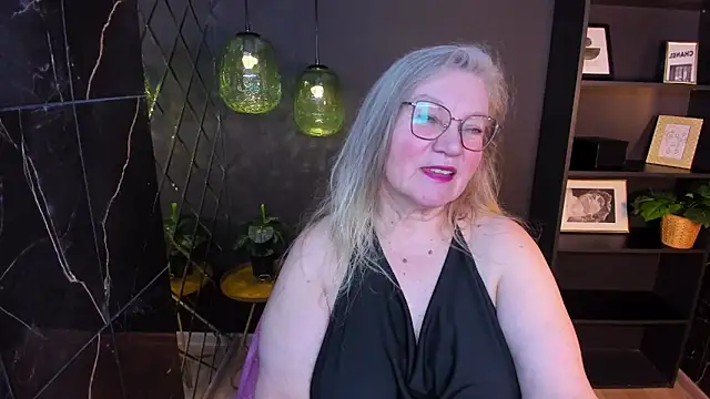 Snapshot of NataliMellow chatting on 1, 4, 2026 NataliMellow online show from 1, 4, 2026