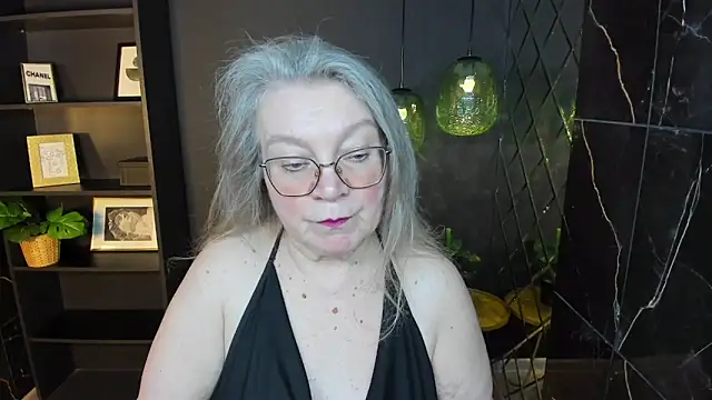 Snapshot of NataliMellow chatting on 16, 4, 2026 NataliMellow online show from 16, 4, 2026