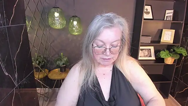 NataliMellow online show from 11, 5, 2026
