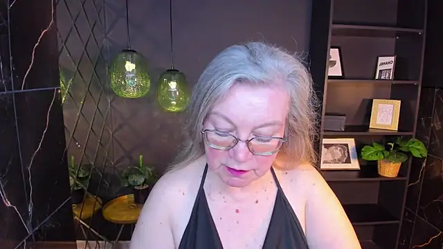 NataliMellow online show from 10, 5, 2026