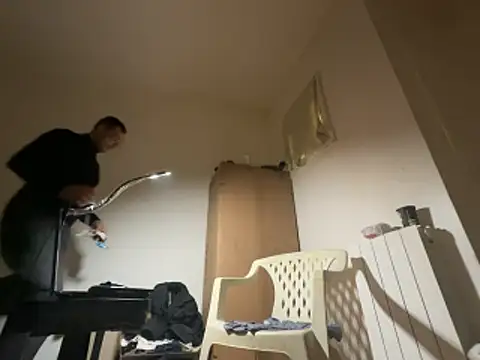 Snapshot of Enderson007 chatting on 8, 2, 2026 Enderson007 online show from 8, 2, 2026