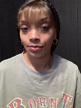 Rakiyahcharms online show from 18, 2, 2026