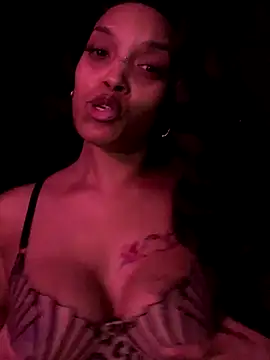 Rakiyahcharms online show from 24, 10, 2025