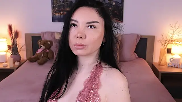 Snapshot of Leila__Sweet chatting on 10, 3, 2025 Leila Sweet online show from 10, 3, 2025