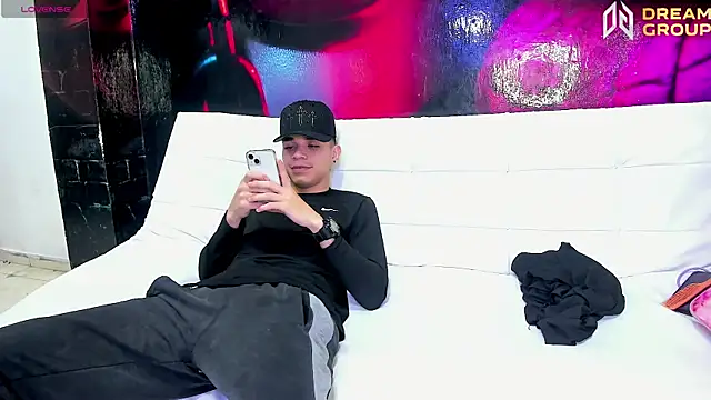 AmazingPartys online show from 5, 4, 2026