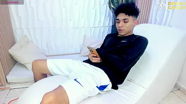 AmazingPartys online show from 2, 3, 2026