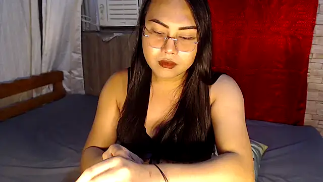 Snapshot of Cumshooterqueen chatting on 17, 12, 2025 Cumshooterqueen online show from 17, 12, 2025