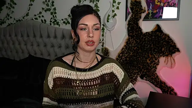 Snapshot of Estherjizz chatting on 19, 9, 2025 Estherjizz online show from 19, 9, 2025