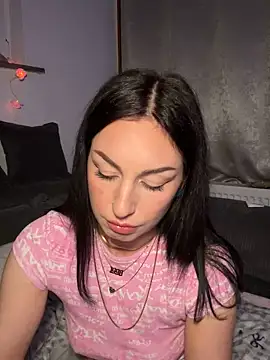 Snapshot of Estherjizz chatting on 12, 12, 2024 Estherjizz online show from 12, 12, 2024