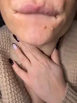 Snapshot of Wet-Pussycat chatting on 4, 2, 2026 Wet-Pussycat online show from 4, 2, 2026