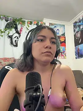 VaioletUwU online show from 13, 3, 2026