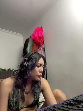 VaioletUwU online show from 13, 4, 2026