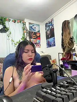 VaioletUwU online show from 28, 3, 2026