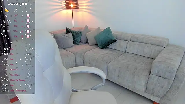 Sarah Stone  online show from 10, 3, 2025