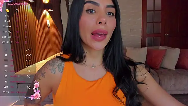 Sarah Stone  online show from 12, 9, 2025