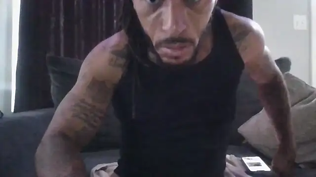 BigWayneBabyXXX online show from 6, 10, 2025