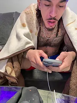 Snapshot of BigWayneBabyXXX chatting on 2, 3, 2026 BigWayneBabyXXX online show from 2, 3, 2026