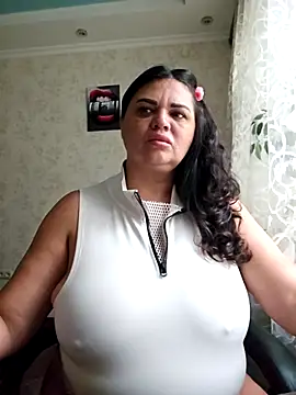 littleRikka online show from 10, 10, 2025